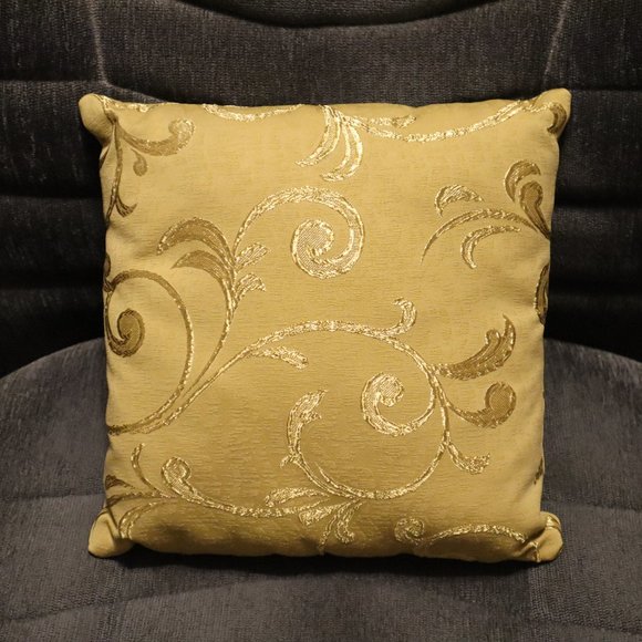 Plant Floral Design Golden Color Pillow 10 1/4" x 10" - Picture 2 of 3